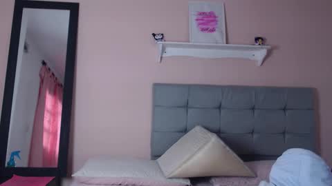 Dolce online show from November 24, 2025, 1:00 pm