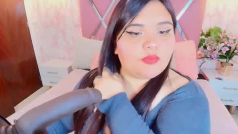 Dolce Pearl online show from May 2, 2026, 3:11 am