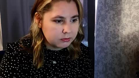 Snapshot of dolcevita_sophia chatting on November 9, 2025, 7:39 am dolcevita_sophia online show from November 9, 2025, 7:39 am