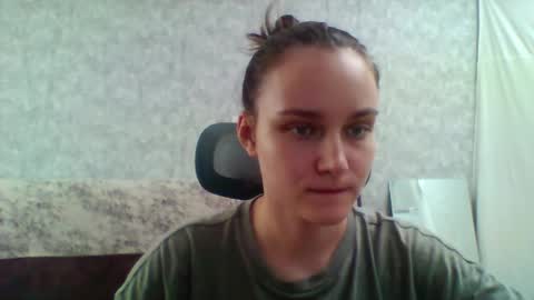 dolcezza_ online show from May 19, 2026, 10:32 am