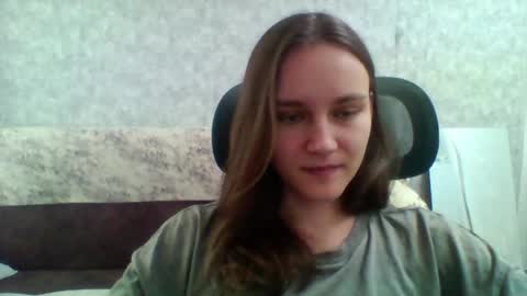 dolcezza_ online show from May 21, 2026, 10:00 am