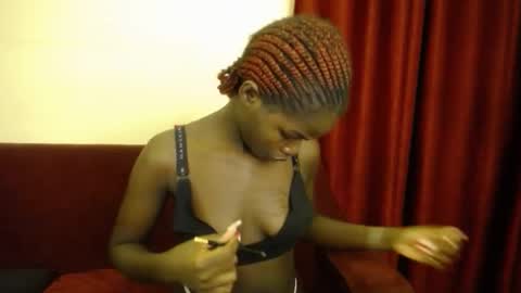 Lina online show from October 21, 2025, 7:58 pm