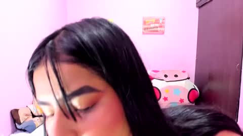 Snapshot of doll___squirt chatting on September 16, 2025, 1:01 pm sofia de la torre online show from September 16, 2025, 1:01 pm