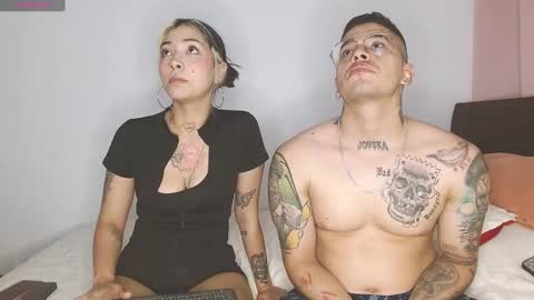Snapshot of doll_and_sex chatting on December 27, 2024, 4:04 am Auro and Santiago online show from December 27, 2024, 4:04 am