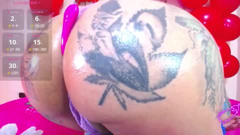 Snapshot of doll_coquette chatting on February 14, 2025, 3:47 pm Heilen Niikol online show from February 14, 2025, 3:47 pm