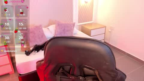 Snapshot of doll_eyeess_ chatting on December 16, 2025, 4:06 am D online show from December 16, 2025, 4:06 am