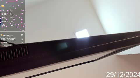 ISA DOLL online show from December 29, 2024, 4:08 pm