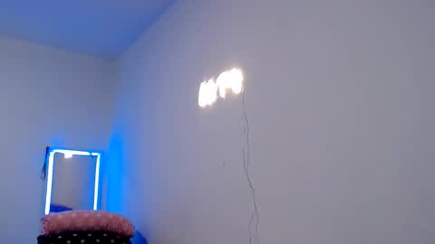 Catherine XXX online show from March 2, 2026, 11:11 pm