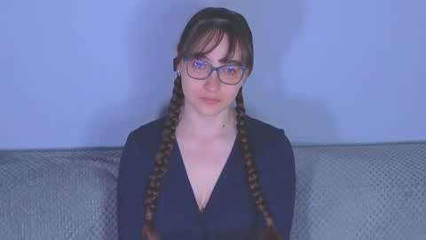 Tessa online show from May 20, 2026, 3:29 pm