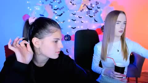 doll_vey online show from October 27, 2025, 8:13 pm