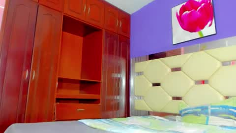 dollcute_latin online show from February 22, 2026, 11:09 am