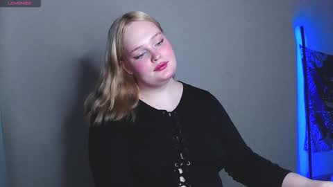 Snapshot of dolled_up_cvnt chatting on November 11, 2025, 7:03 pm Miss Rose online show from November 11, 2025, 7:03 pm