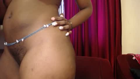 Bella online show from October 11, 2025, 10:47 am