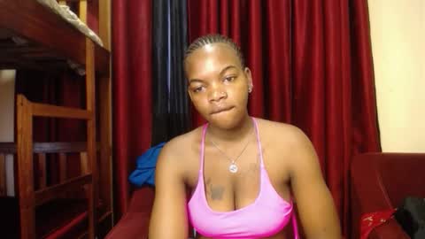 Bella online show from October 12, 2025, 3:11 pm