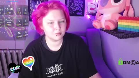 dollirosee online show from May 26, 2026, 4:08 am