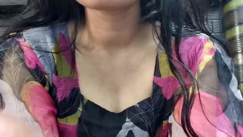 Snapshot of dollmeenu chatting on September 15, 2025, 8:58 am dollmeenu online show from September 15, 2025, 8:58 am