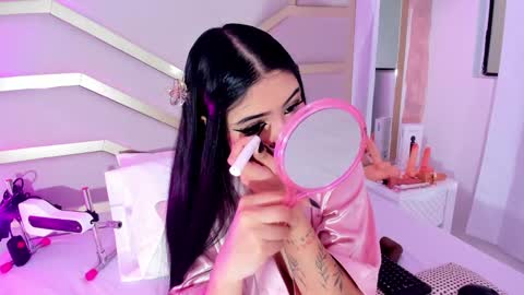 Dollsweety online show from September 25, 2025, 9:29 pm