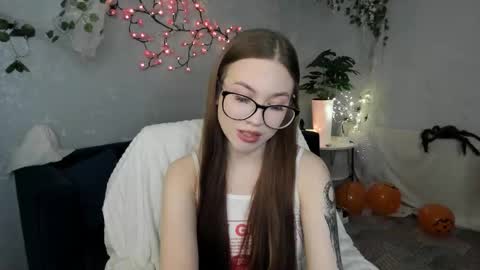 Dolly online show from November 4, 2025, 3:16 am