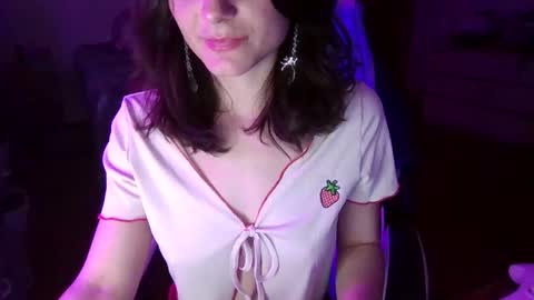 Snapshot of dollydrips chatting on January 17, 2026, 3:22 am dollydrips online show from January 17, 2026, 3:22 am