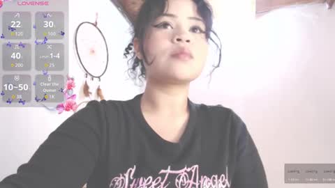 Snapshot of dollysweet666 chatting on October 1, 2025, 10:32 am dollysweet666 online show from October 1, 2025, 10:32 am