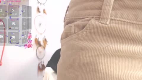 Snapshot of dollysweet666 chatting on October 4, 2025, 8:45 am dollysweet666 online show from October 4, 2025, 8:45 am