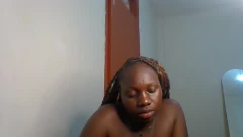 dollyvee online show from April 15, 2026, 6:15 pm