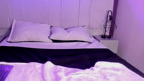 DollyWood  online show from October 6, 2025, 8:28 pm