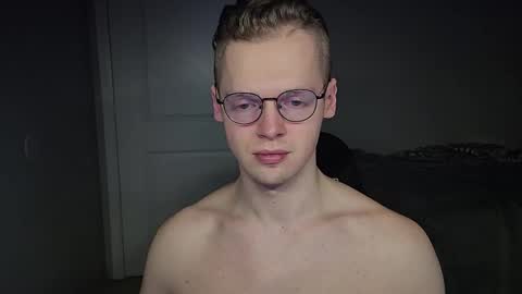 doloresman online show from February 2, 2026, 10:52 pm