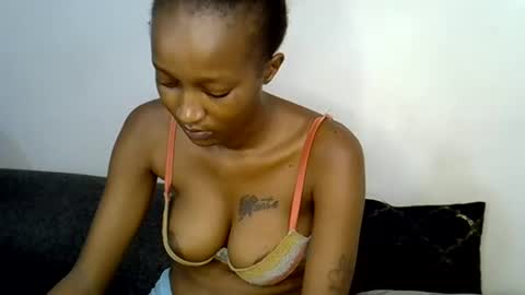 dolsexy online show from June 28, 2026, 1:00 am