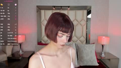 Snapshot of dolyconor chatting on February 19, 2026, 8:38 pm Dolly online show from February 19, 2026, 8:38 pm