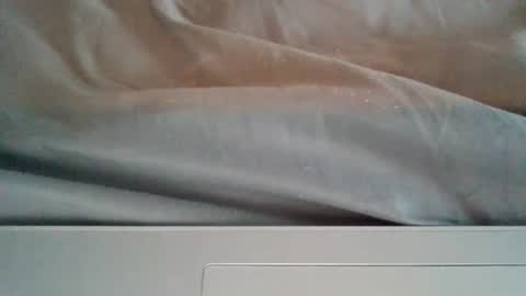 dom91070 online show from October 23, 2025, 9:19 am