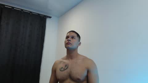 Snapshot of dom_craw chatting on December 16, 2024, 10:13 pm Domimick Crawford online show from December 16, 2024, 10:13 pm