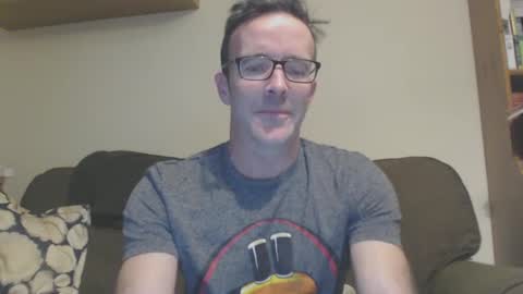 Dombol online show from January 5, 2025, 7:07 pm