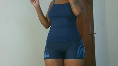 Snapshot of domecesy chatting on October 13, 2025, 12:27 pm Amarie noels online show from October 13, 2025, 12:27 pm