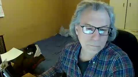 domiande online show from January 27, 2025, 8:51 am