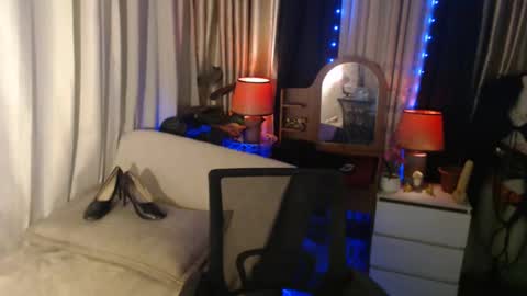 diana online show from December 16, 2024, 2:15 am