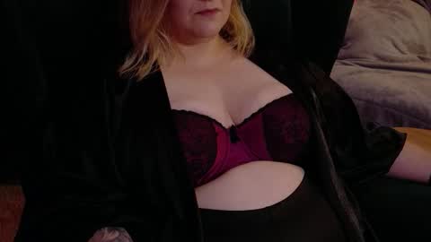 SADE online show from October 22, 2025, 9:03 pm