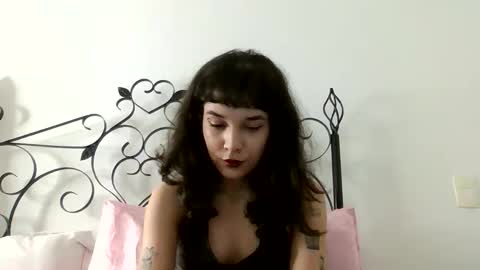 Snapshot of dominatrixkimmy chatting on October 3, 2025, 12:07 am dominatrixkimmy online show from October 3, 2025, 12:07 am