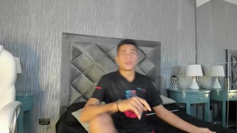 Snapshot of dominic_burk chatting on November 7, 2025, 7:36 pm dominic_burk online show from November 7, 2025, 7:36 pm