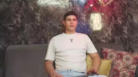 DOMI online show from February 18, 2026, 7:54 pm