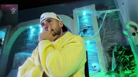 dominic de luca online show from October 24, 2025, 2:30 am