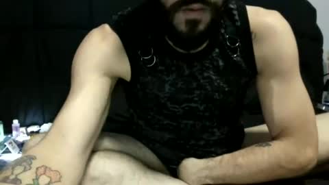 Snapshot of dominic_luv chatting on July 4, 2026, 6:52 am dominic_luv online show from July 4, 2026, 6:52 am