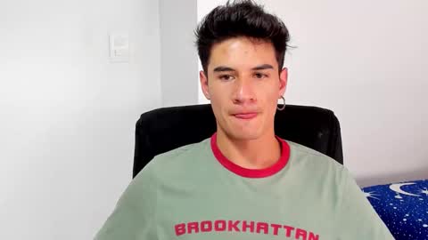 Snapshot of dominic_radccliffe chatting on December 1, 2025, 7:30 pm Your real love online show from December 1, 2025, 7:30 pm