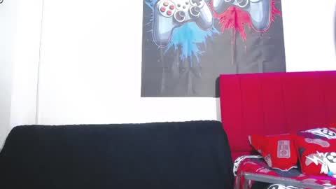 dominic_smith_ online show from July 17, 2026, 12:50 am