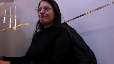   online show from March 3, 2026, 1:39 pm