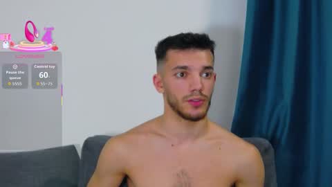 dominicvalente online show from November 29, 2025, 9:29 pm