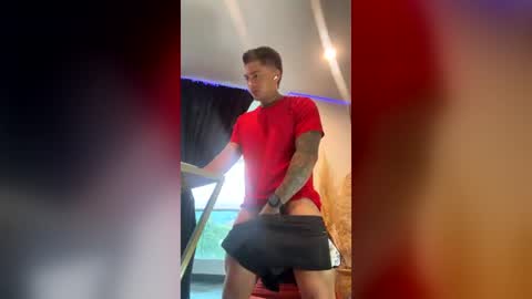 Snapshot of dominiofit chatting on July 6, 2026, 11:40 am Only fans Ronnie col---InstaRonniecolleman online show from July 6, 2026, 11:40 am