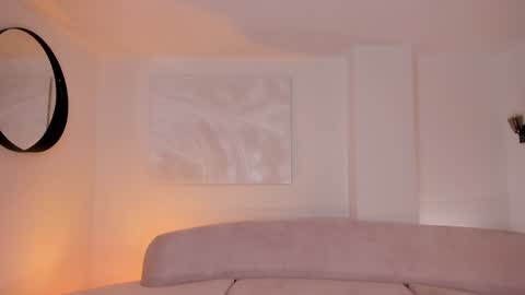 Snapshot of dominiquevega_ chatting on December 24, 2024, 9:33 pm Dominique online show from December 24, 2024, 9:33 pm