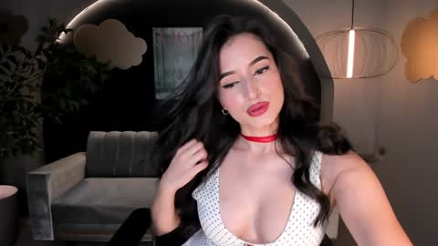 Snapshot of dominiquevega_ chatting on January 20, 2025, 8:29 pm Dominique online show from January 20, 2025, 8:29 pm