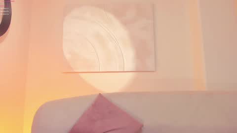 Snapshot of dominiquevega_ chatting on March 12, 2025, 2:09 am Dominique online show from March 12, 2025, 2:09 am